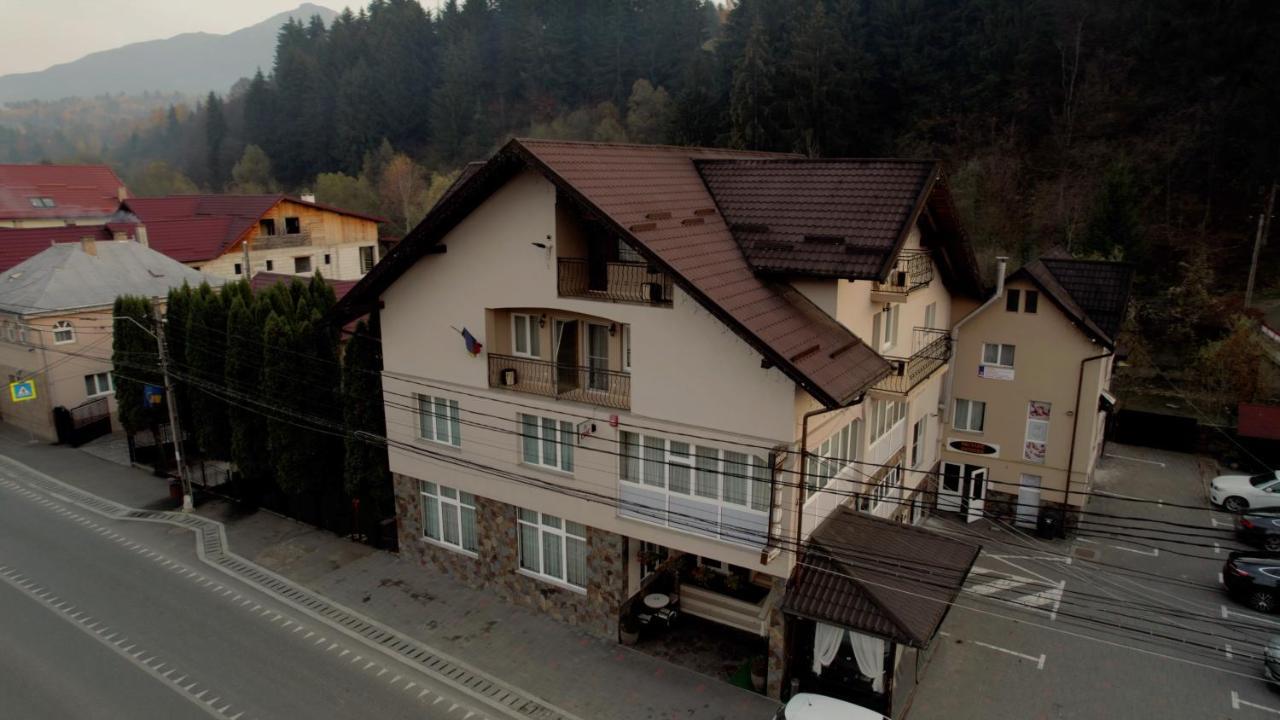 Pensiunea Lido Moisei Exterior photo